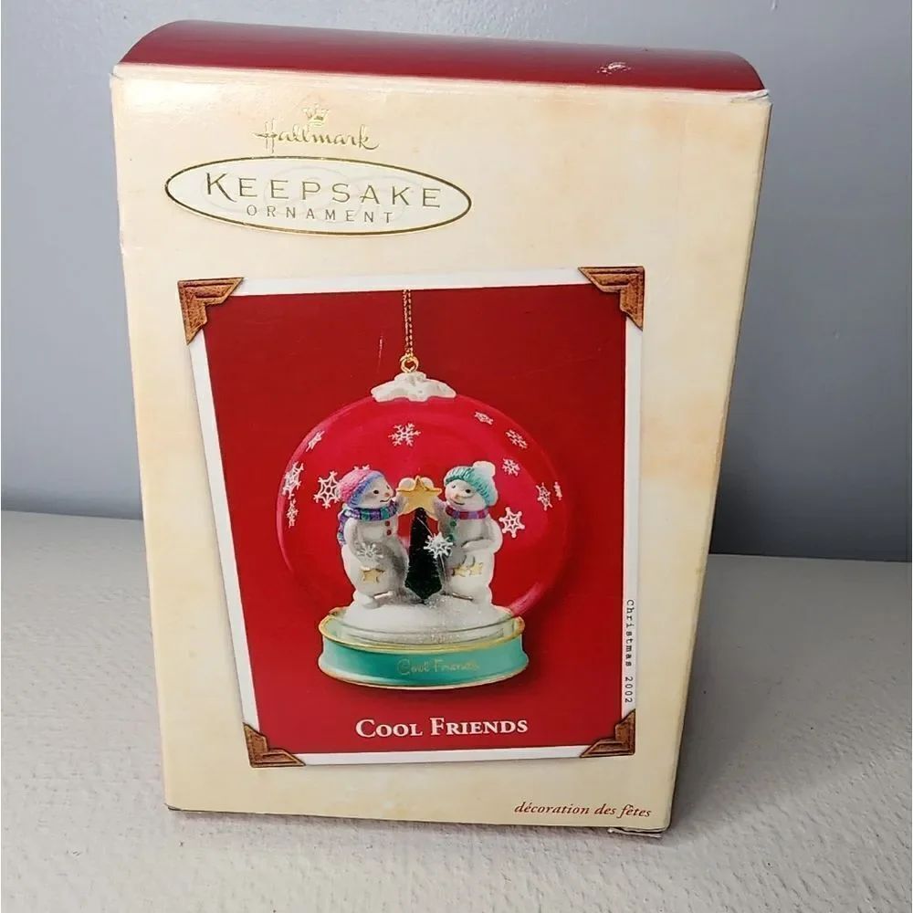 Vintage 2002 Hallmark Keepsake Ornament Cool Friends Snow Globe Snowmen